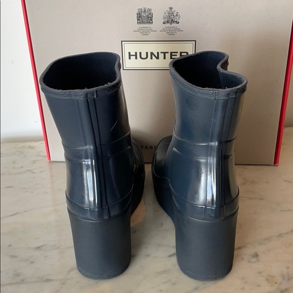 HUNTER Rain Heeled Bootie (Navy) US10 New - Picture 2 of 4